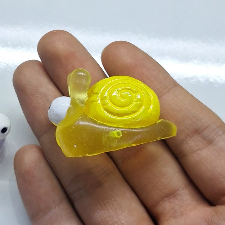 حلزون شبتاب سایز بزرگ رزینی